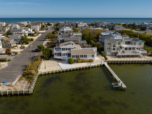 14 West 74th Street Bayfront in Harvey Cedars